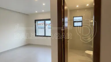 شقة في Sayyah Al Issa St 5 - 480,000 دأ - صورة NaN
